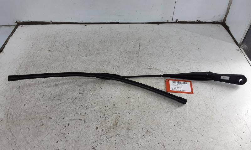 RUITENWISSERARM RECHTS VOOR Bmw 1 F40 7/19+