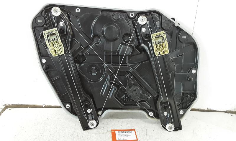 FRONT RIGHT WINDOW DOOR MECHANISM Bmw 1 F40 7/19+