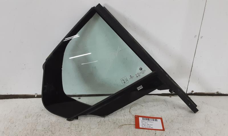 ZIJRUIT ACHTER RECHTS Bmw 1 F40 7/19+