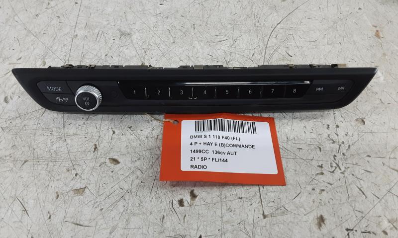 RADIO Bmw 1 F40 7/19+