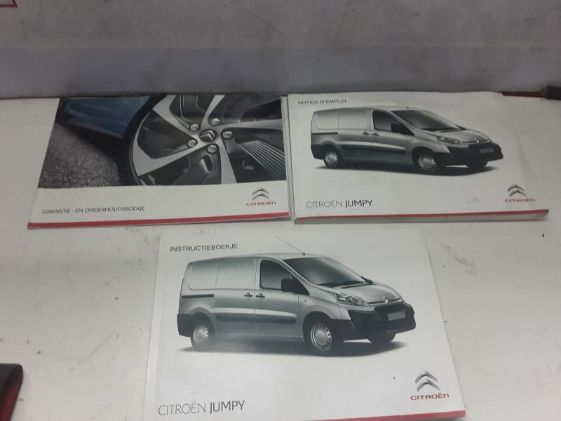 MANUEL D'UTILISATION Citroen JUMPY 07 - 16