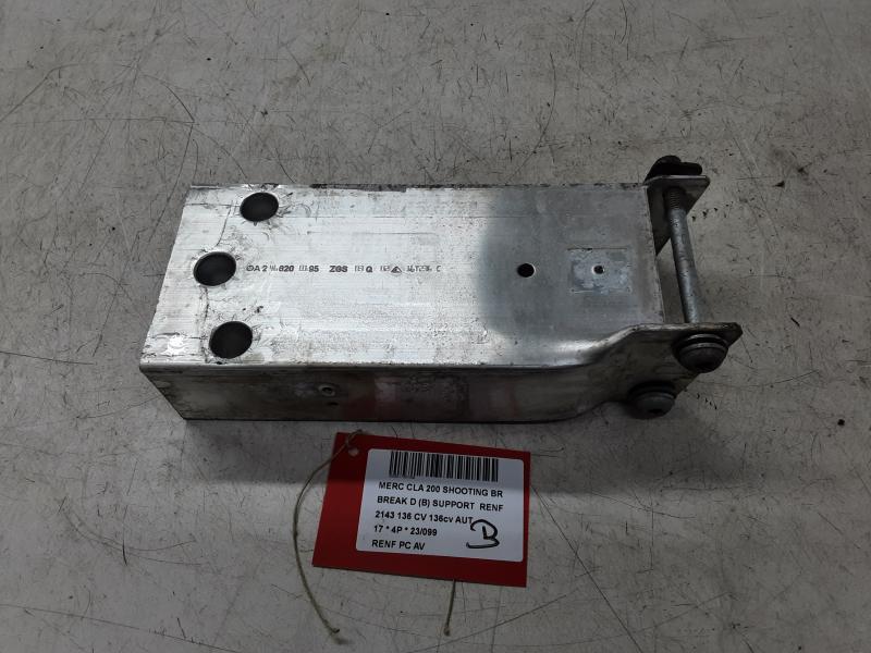 BUMPERBALK VOOR Mercedes-Benz CLA C117/X117 13 - 19