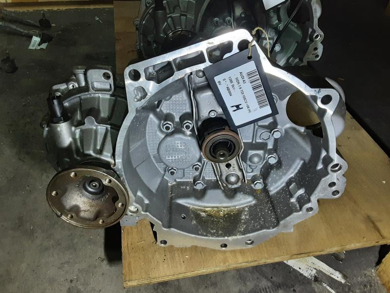 VERSNELLINGSBAK Audi A3 8/08 - 12