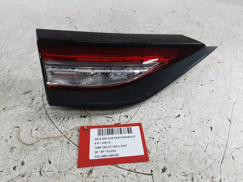 LICHT ACHTERKLEP LINKS Ds DS3 Crossback 18+