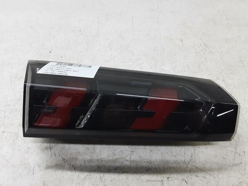LICHT ACHTERKLEP LINKS Peugeot 2008 (2) 8/19 - 5/23