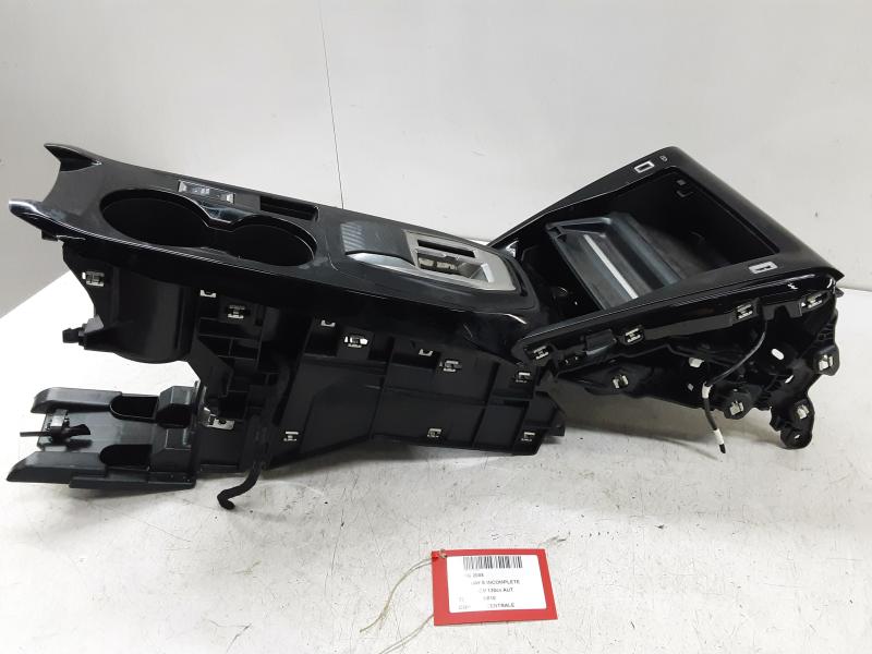 MITTELKONSOLE Peugeot 2008 (2) 8/19 - 5/23
