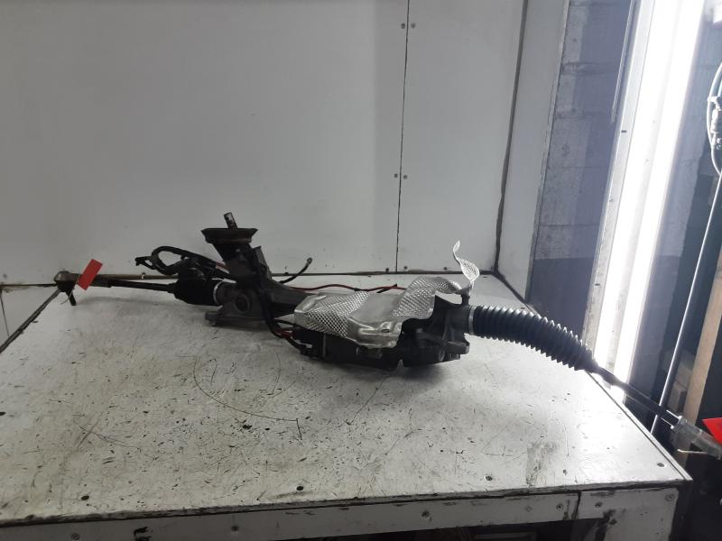 CREMAILLERE Audi A3 4D 4/16 - 20