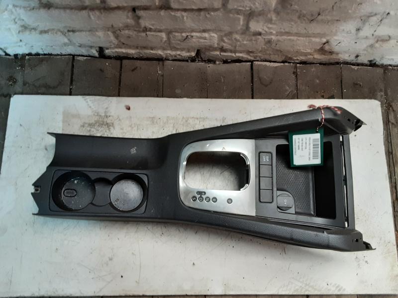 MIDDLE CONSOLE Vw GOLF V GT/GTI 04 - 09