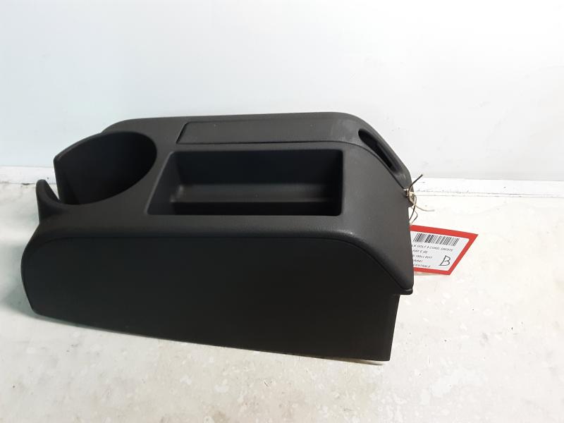 MIDDLE CONSOLE Vw GOLF V 11/03 - 08