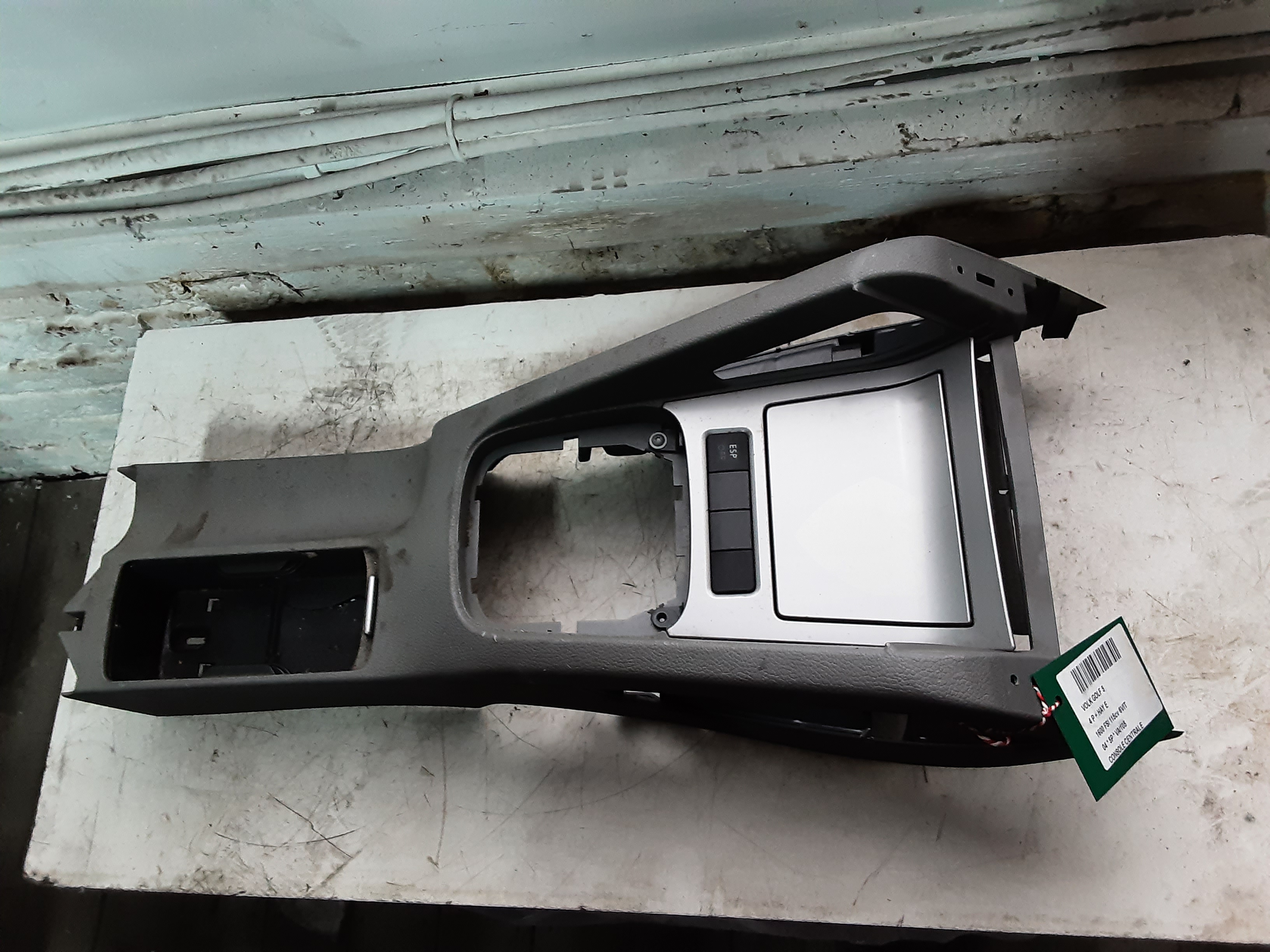 MIDDENCONSOLE Vw GOLF V 11/03 - 08