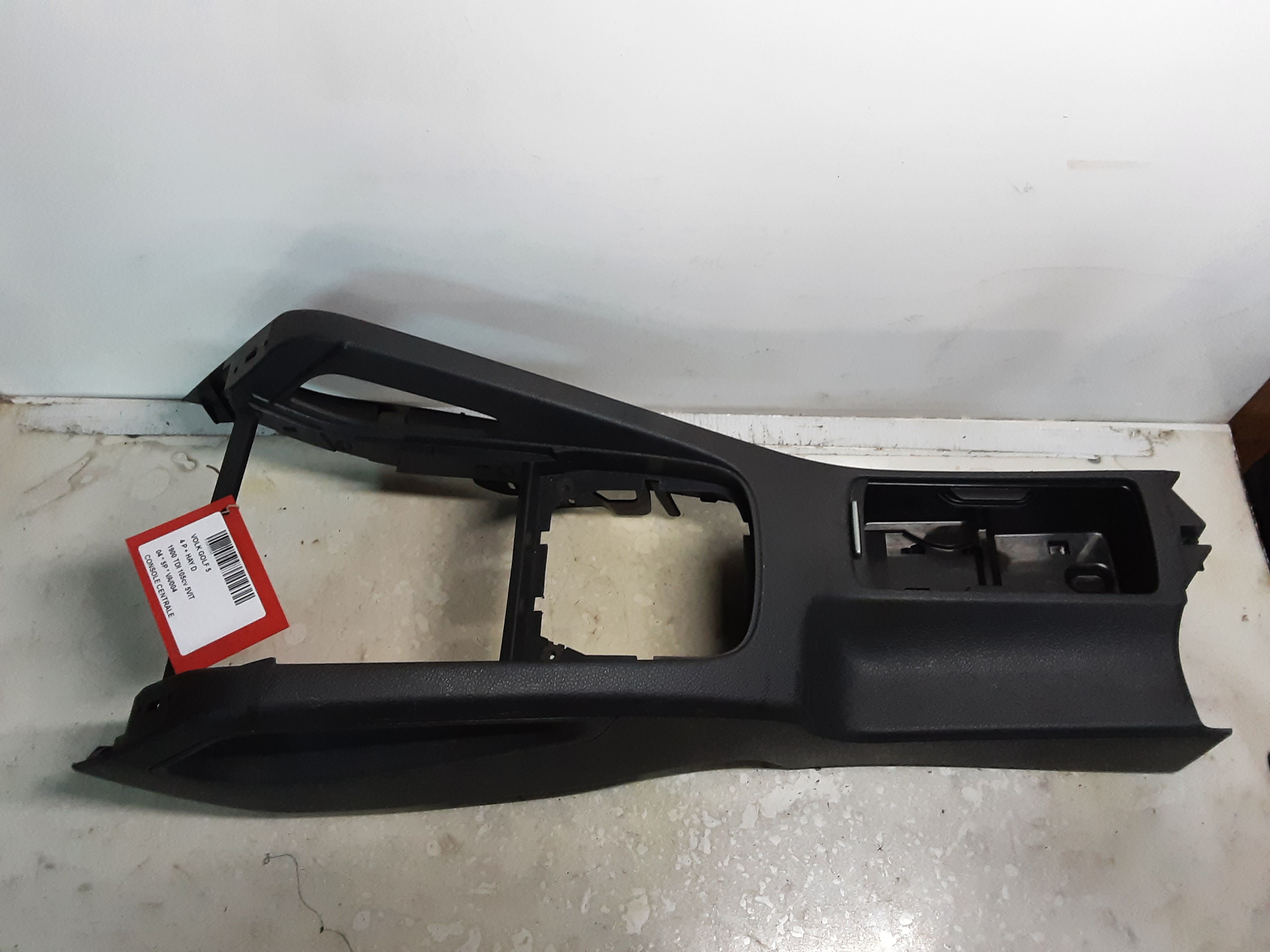 MIDDENCONSOLE Vw GOLF V 11/03 - 08