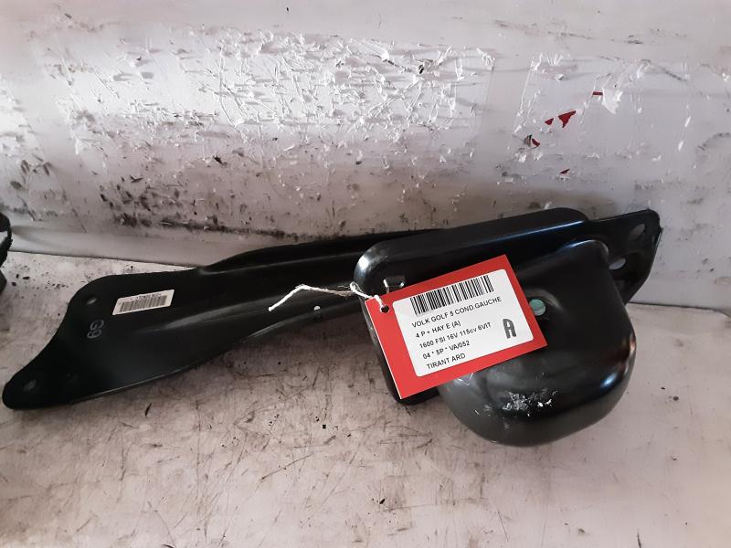 DRAAGARM ACHTER RECHTS Vw GOLF V 11/03 - 08