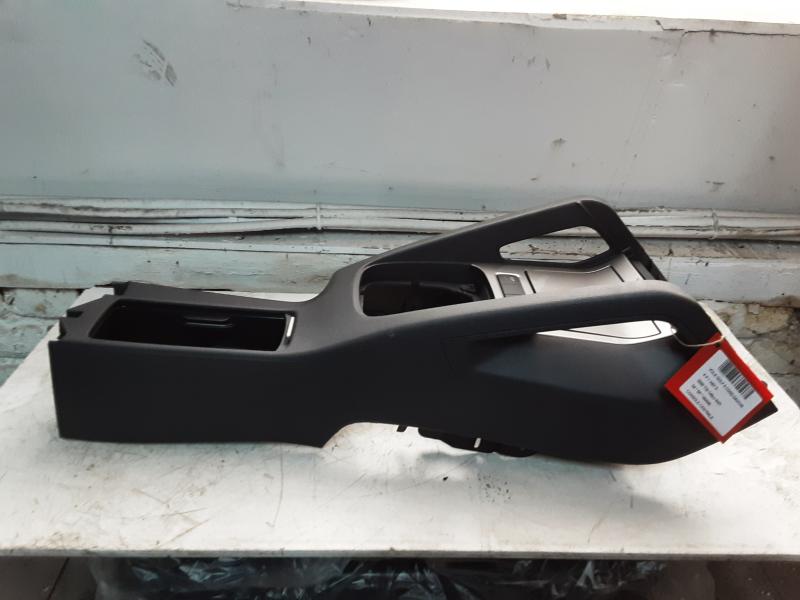 CONSOLE CENTRALE Vw GOLF V 11/03 - 08
