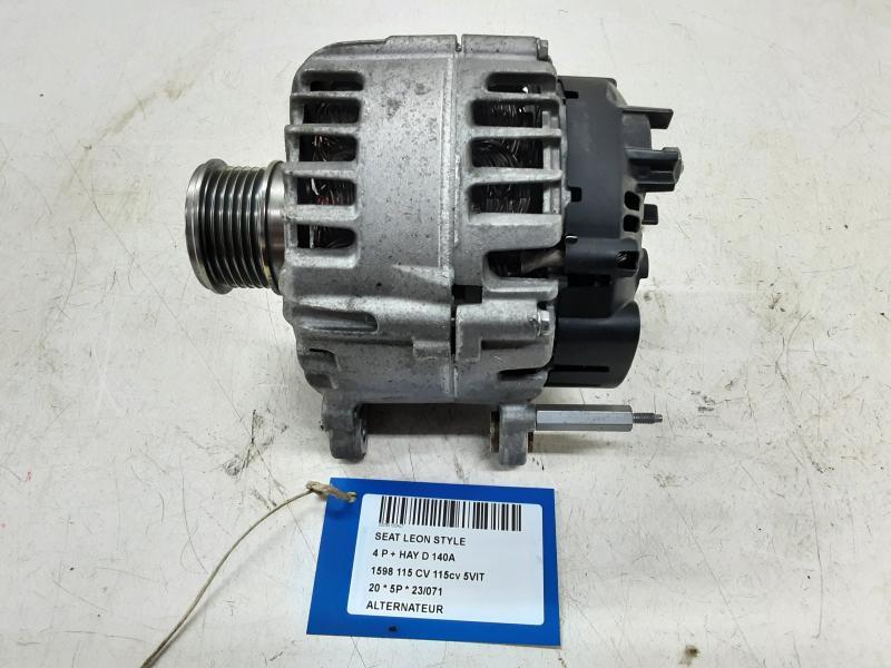 DYNAMO Seat LEON (3) (5F) FaceLift 1/17 - 5/20