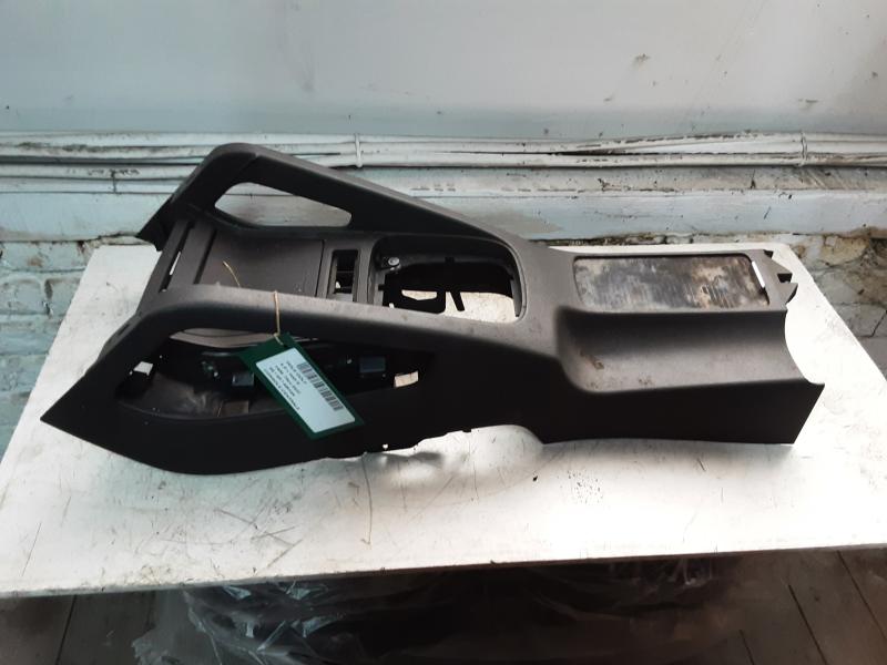 CONSOLE CENTRALE Vw GOLF V 11/03 - 08