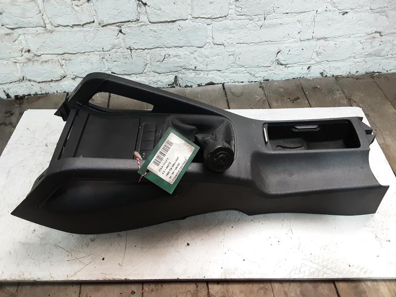 MIDDLE CONSOLE Vw GOLF V 11/03 - 08