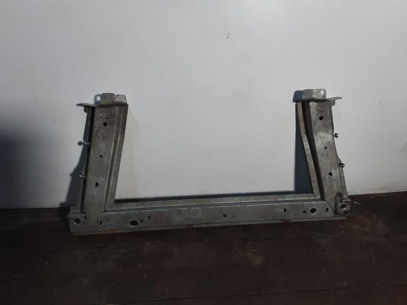 VOORBRUG Renault MEGANE 11/02 - 09
