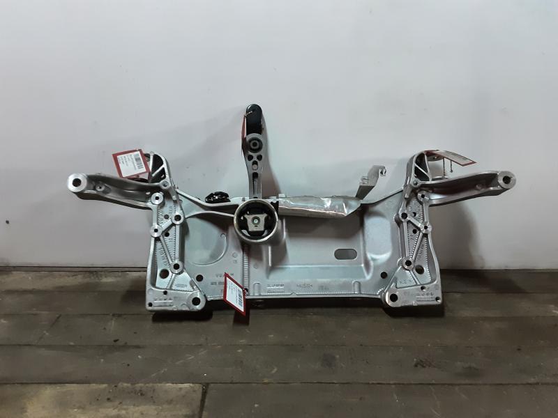 TRAVERSE MOTEUR Vw GOLF V 11/03 - 08