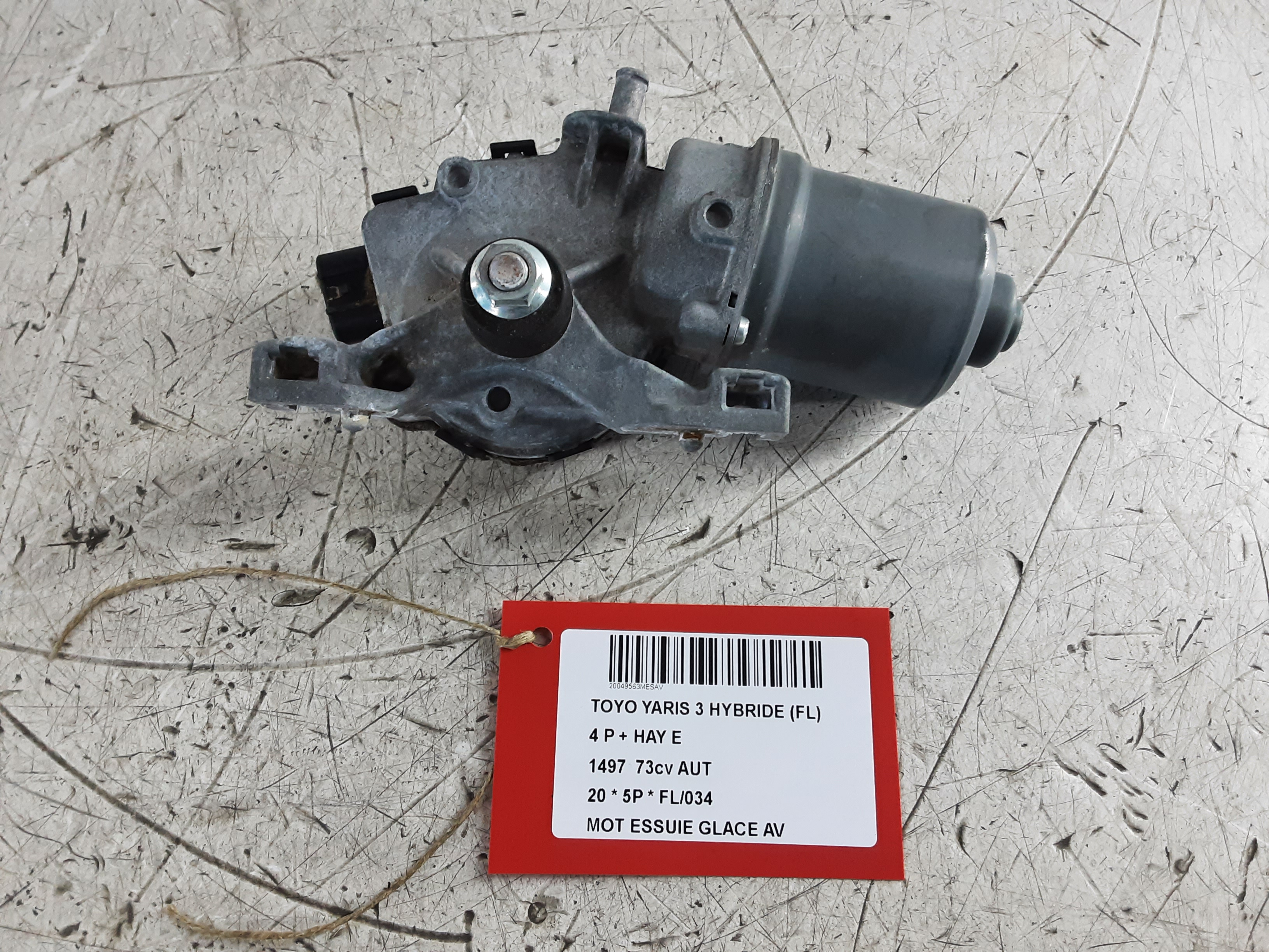 MOT ESSUIE GLACE AV Toyota Yaris
