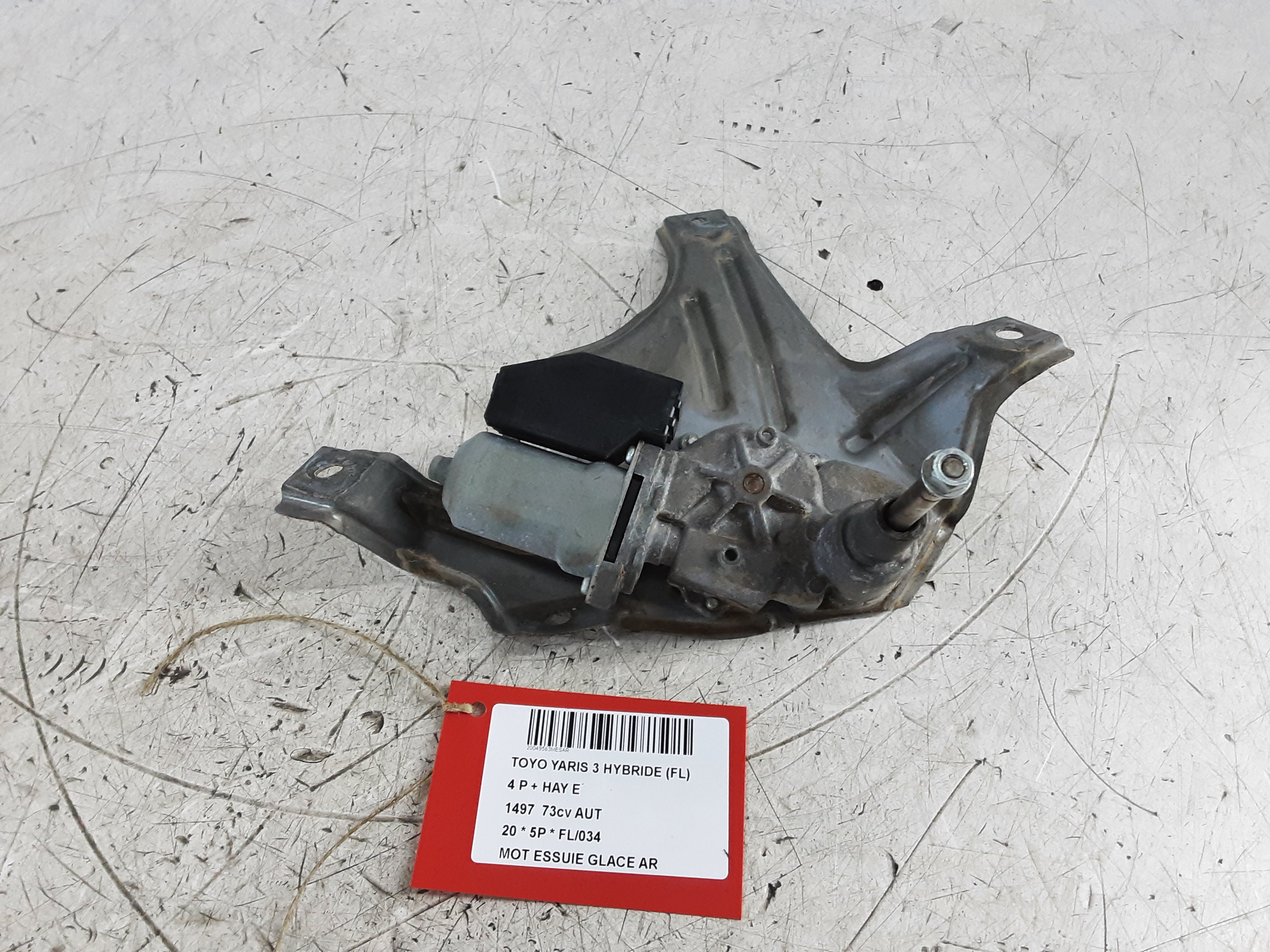 MOTEUR D&#039;ESSUIE-GLACE ARRIERE Toyota YARIS (5) 9/14 - 2/20