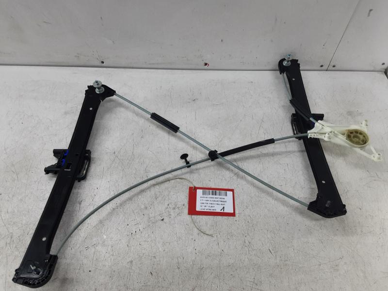 LEVE-VITRE DE PORTE AVANT DROITE Audi A3 3,5D 7/16 - 20