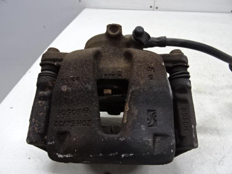 REMKLAUW VOOR LINKS Opel CORSA D 01/11 - 15