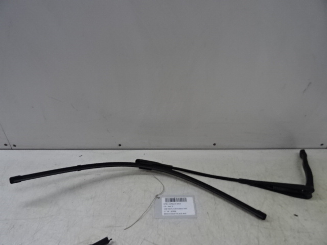 RUITENWISSERARM LINKS VOOR Opel CORSA D 01/11 - 15