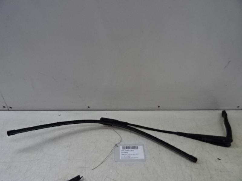 RUITENWISSERARM LINKS VOOR Opel CORSA D 01/11 - 15