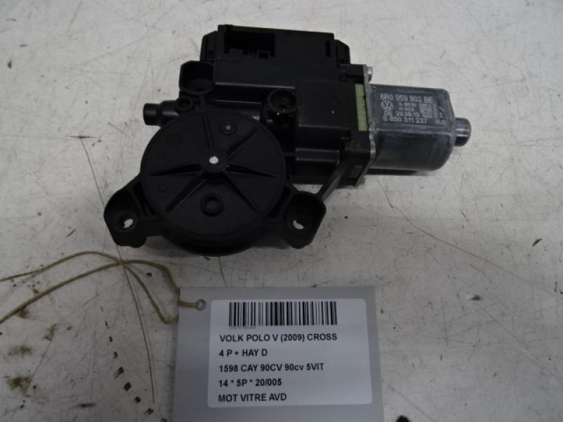 MOTOR RUITMECHANISME VOOR RECHTS Vw POLO (6R) 6/09 - 4/14