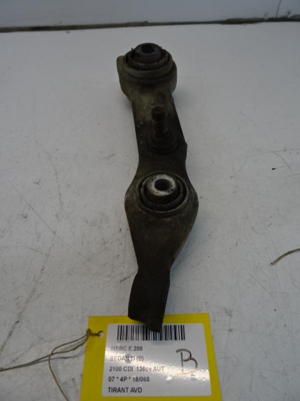DRAAGARM VOOR RECHTS Mercedes-Benz E W211 06 - 09