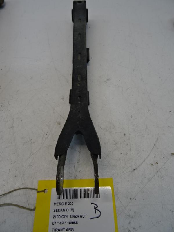 DRAAGARM ACHTER LINKS Mercedes-Benz E W211 06 - 09
