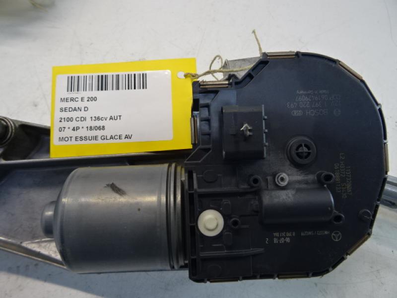 MOTOR RUITENWISSERS VOOR Mercedes-Benz E W211 06 - 09
