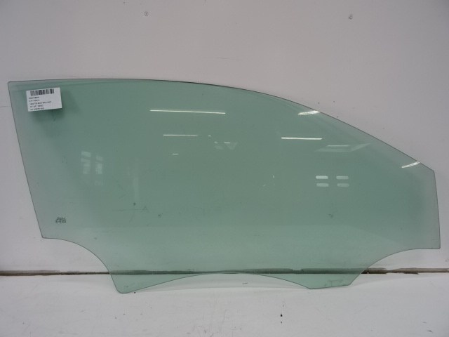 VITRE DE PORTE AVANT DROITE Seat IBIZA MK4 (6J) 08 - 12