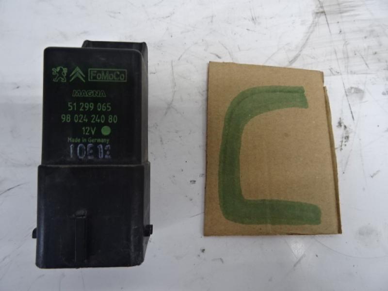 RELAIS DE PRECHAUFFAGE Citroen C4 PICASSO 02/07 - 13