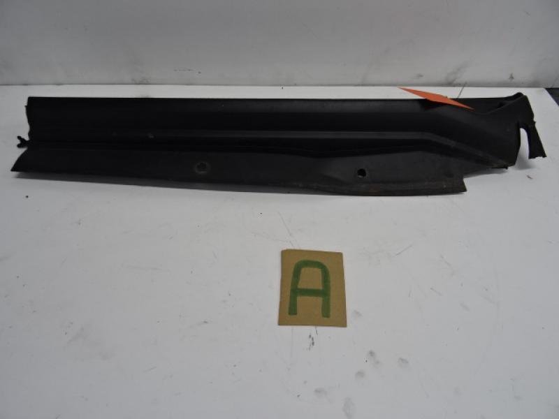 PLASTIQUE D'AUVENT Citroen C4 PICASSO 02/07 - 13