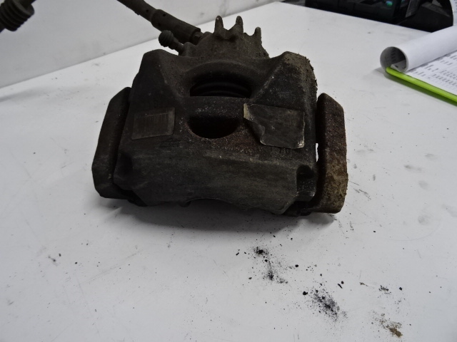 MACHOIRE AVANT DROITE Citroen C4 PICASSO 02/07 - 13