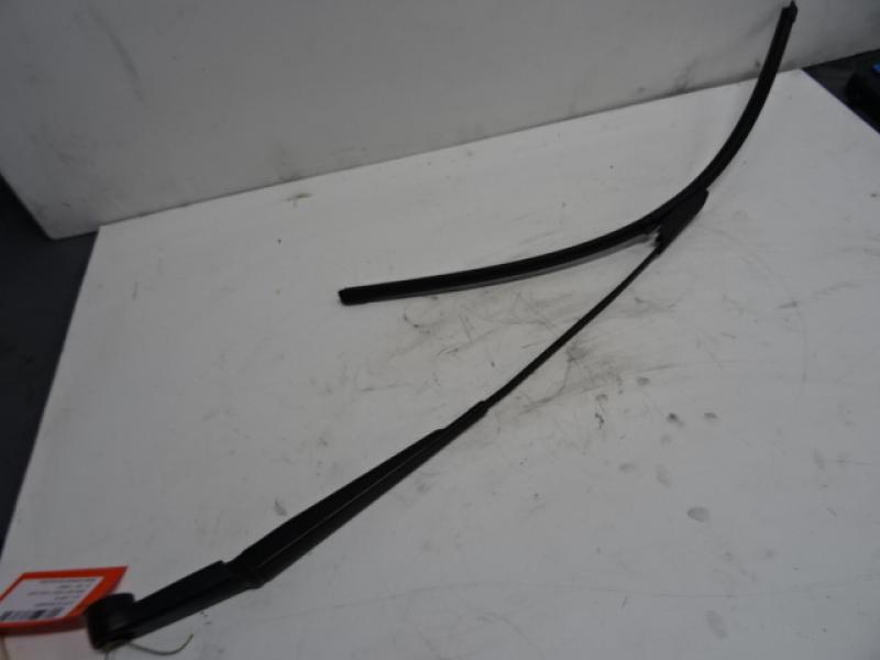 LEFT FRONT WIPER ARM Citroen C4 PICASSO 02/07 - 13
