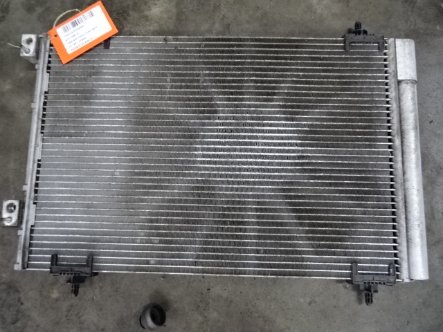 RADIATEUR D&#039;AIRCO Citroen C4 PICASSO 02/07 - 13