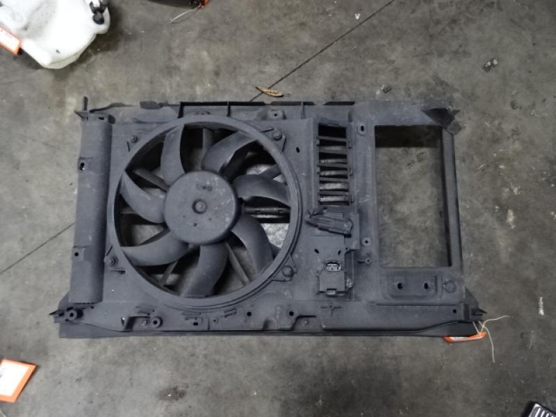 SUPPORT-VENTILATEUR Citroen C4 PICASSO 02/07 - 13