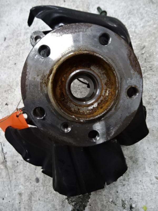 FRONT WHEEL HUB LEFT Bmw X4 F26 04/14 > 18