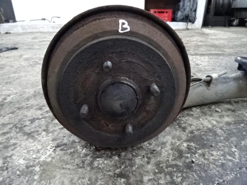 REMTROMMEL ACHTER Ford FIESTA 4/02 - 10/05