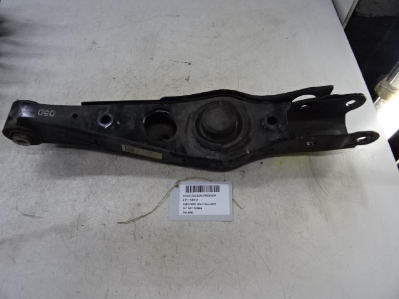 DRAAGARM ACHTER RECHTS Hyundai TUCSON (2) 09/15 - 09/18
