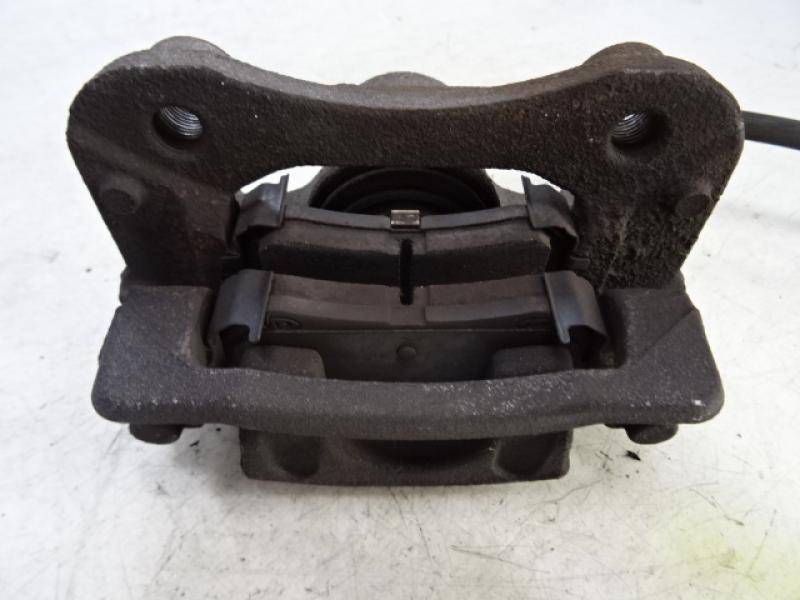 MACHOIRE ARRIERE DROITE Hyundai TUCSON (2) 09/15 - 09/18