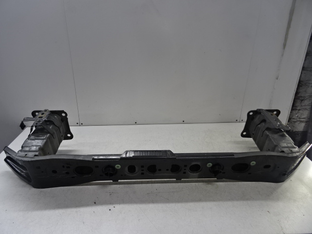 BUMPERBALK VOOR Ford TRANS. CONNECT 6/18+
