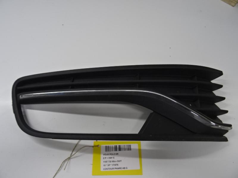 KONTUR DES LINKEN NEBELSCHEINWERFERS Vw POLO (6R) FaceLift 5/14 - 17