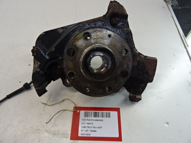 MOYEU AVANT GAUCHE Fiat GR.PUNTO 1/06 - 12