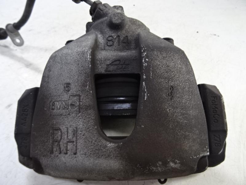 REMKLAUW VOOR RECHTS Ford FOCUS (5) 10/14 - 18