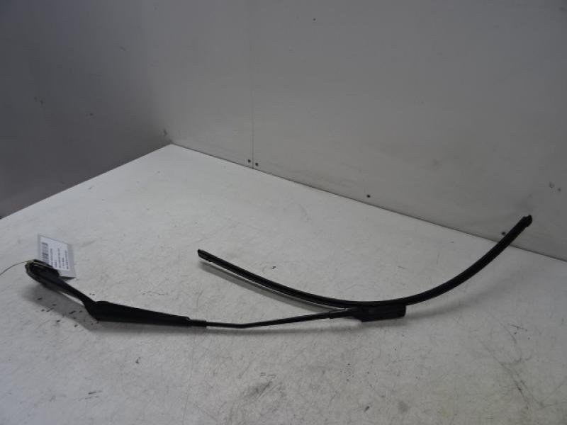 SCHEIBENWISCHERARM RECHTS HINTEN Ford FOCUS (5) 10/14 - 18