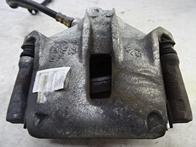 REMKLAUW VOOR RECHTS Peugeot 208 8/15 - 20