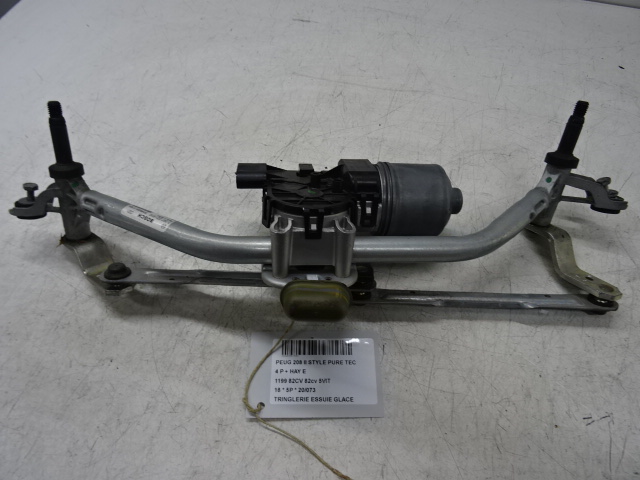 TRINGLERIE D&#039;ESSUIE-GLACE Peugeot 208 8/15 - 20